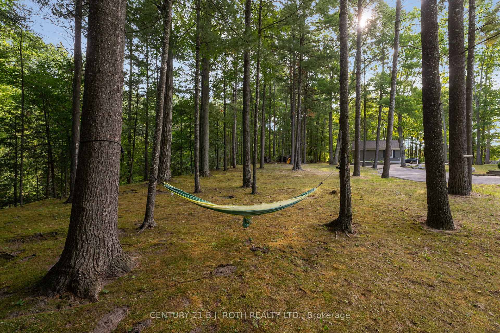 Photo 41 of 2710 Portage Trail, Springwater, Rural Springwater — HOMEH