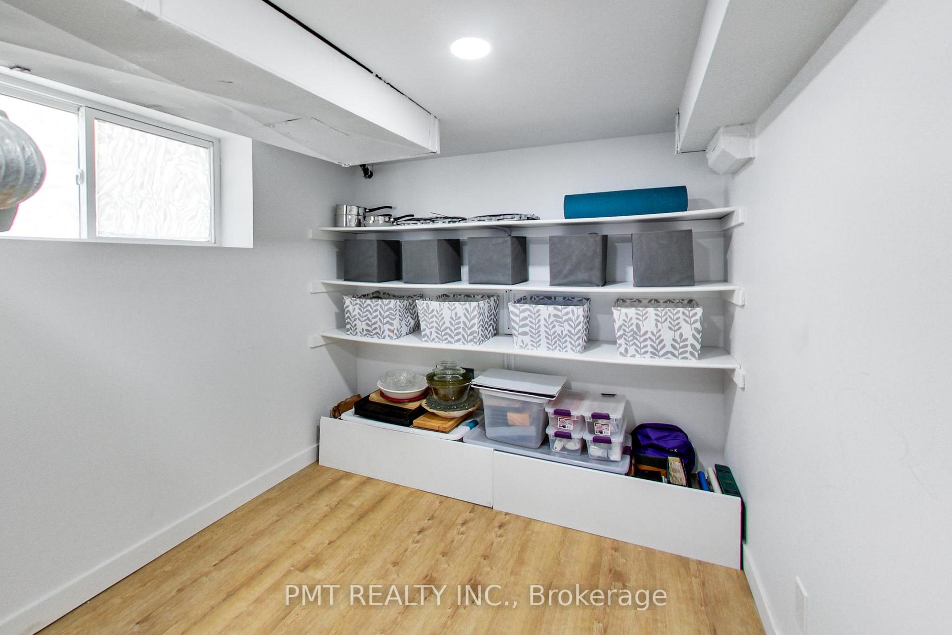 Photo 29 of 25 Ronald Avenue, North York, Briar Hill-Belgravia — HOMEH