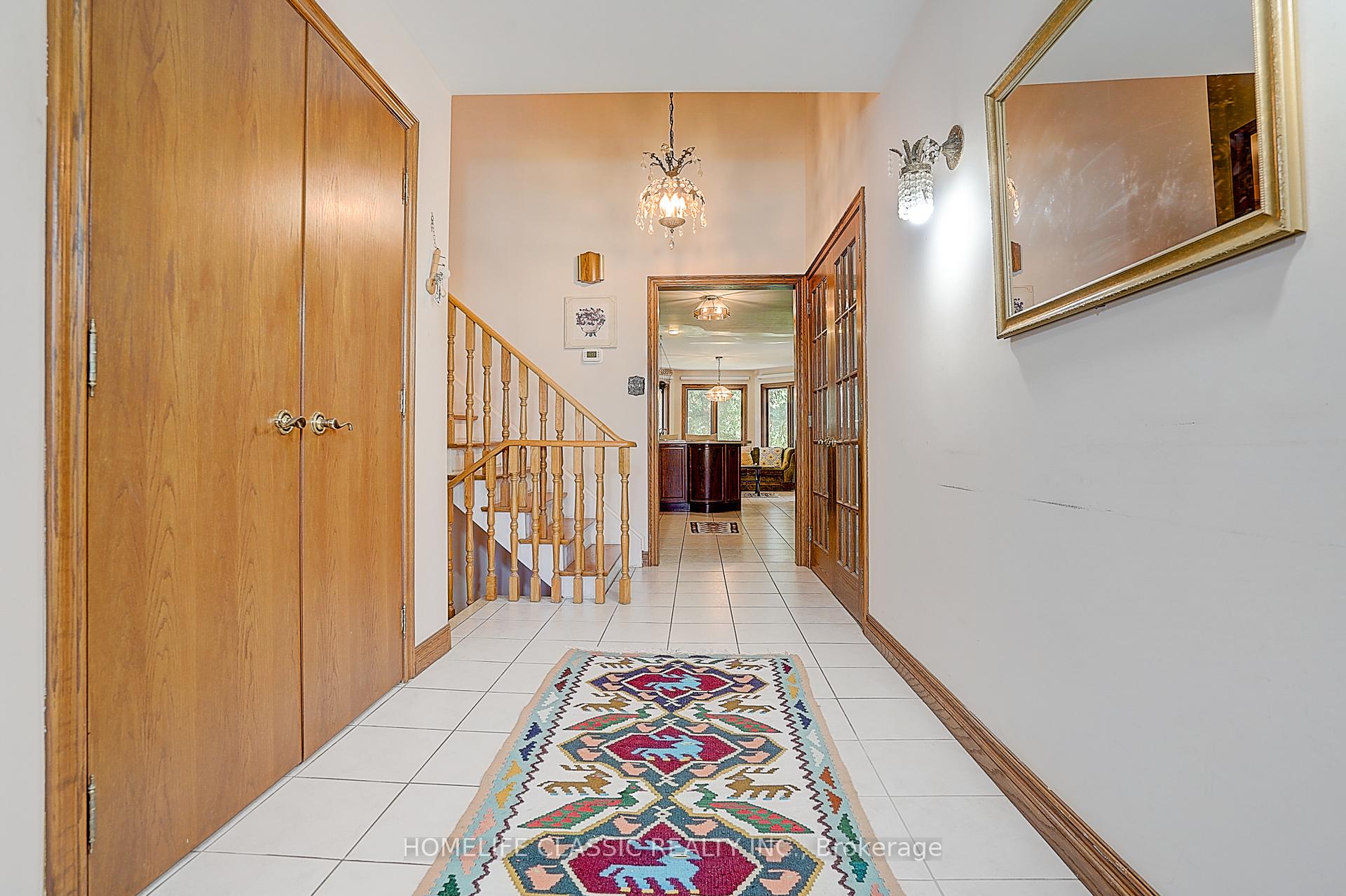 Photo 6 of 69 Elm Avenue, Richmond Hill, Langstaff — HOMEH