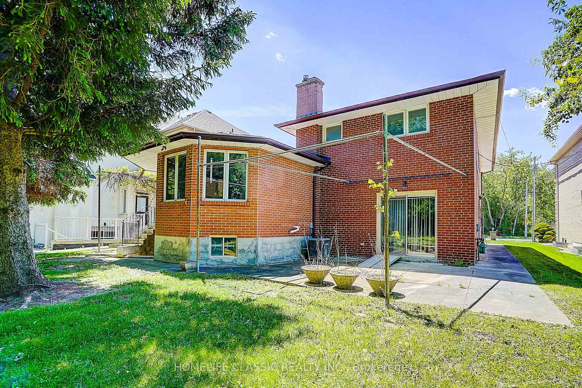 Photo 25 of 69 Elm Avenue, Richmond Hill, Langstaff — HOMEH