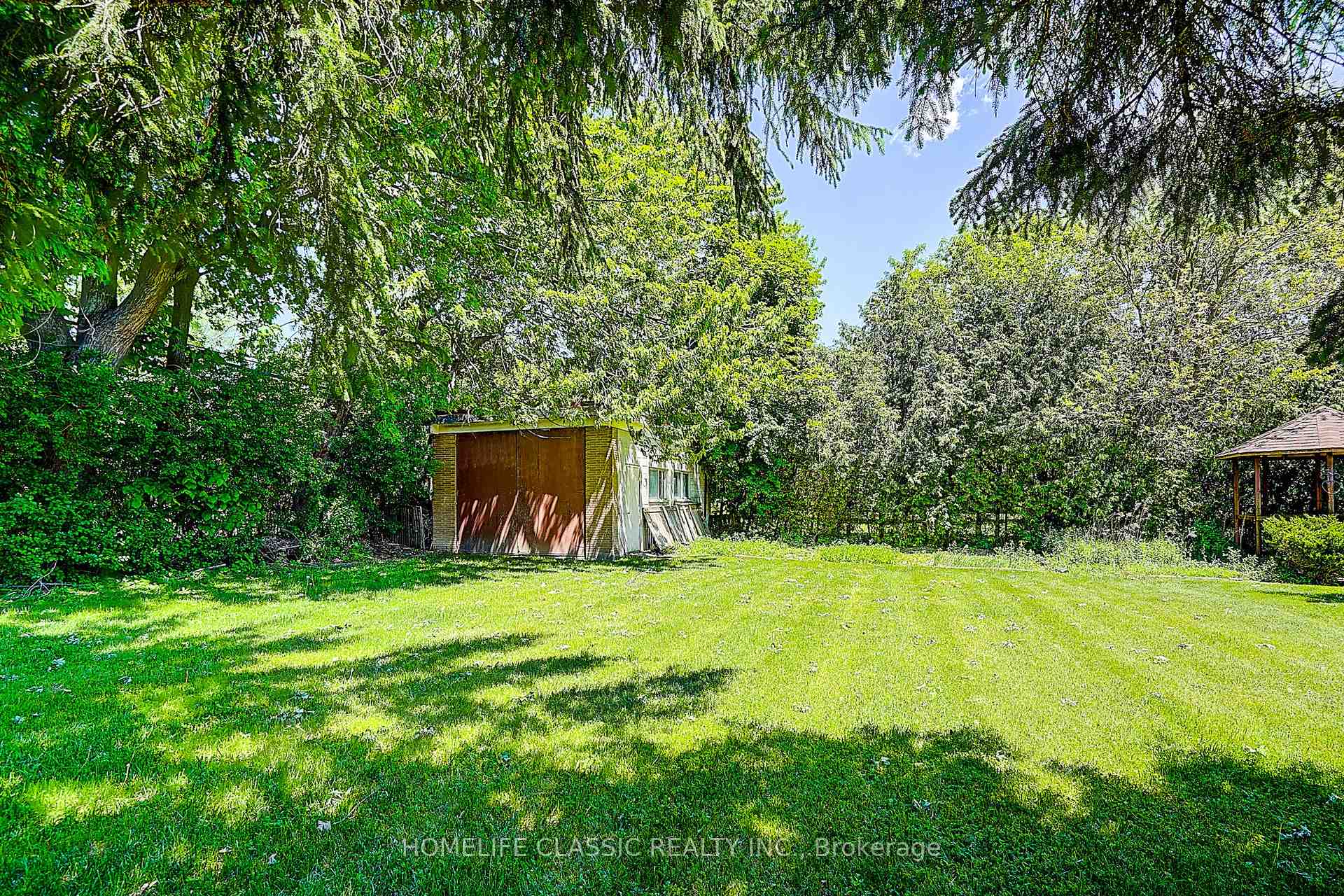 Photo 26 of 69 Elm Avenue, Richmond Hill, Langstaff — HOMEH