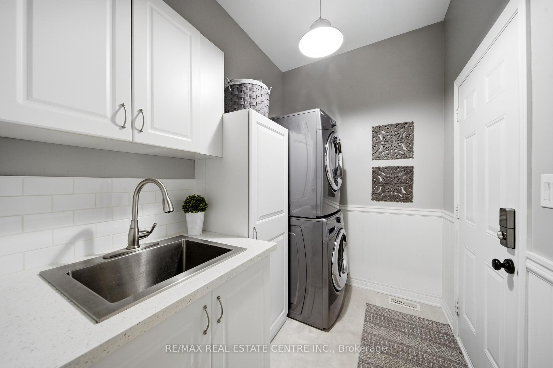 Photo 23 of 4670 Bracknell Road, Burlington, Alton — HOMEH