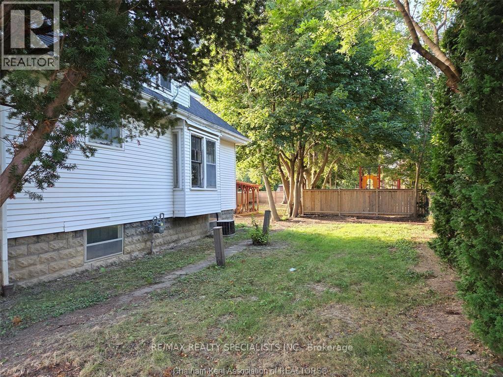 Photo 5 of 24 Stanley Avenue, Chatham-Kent — HOMEH