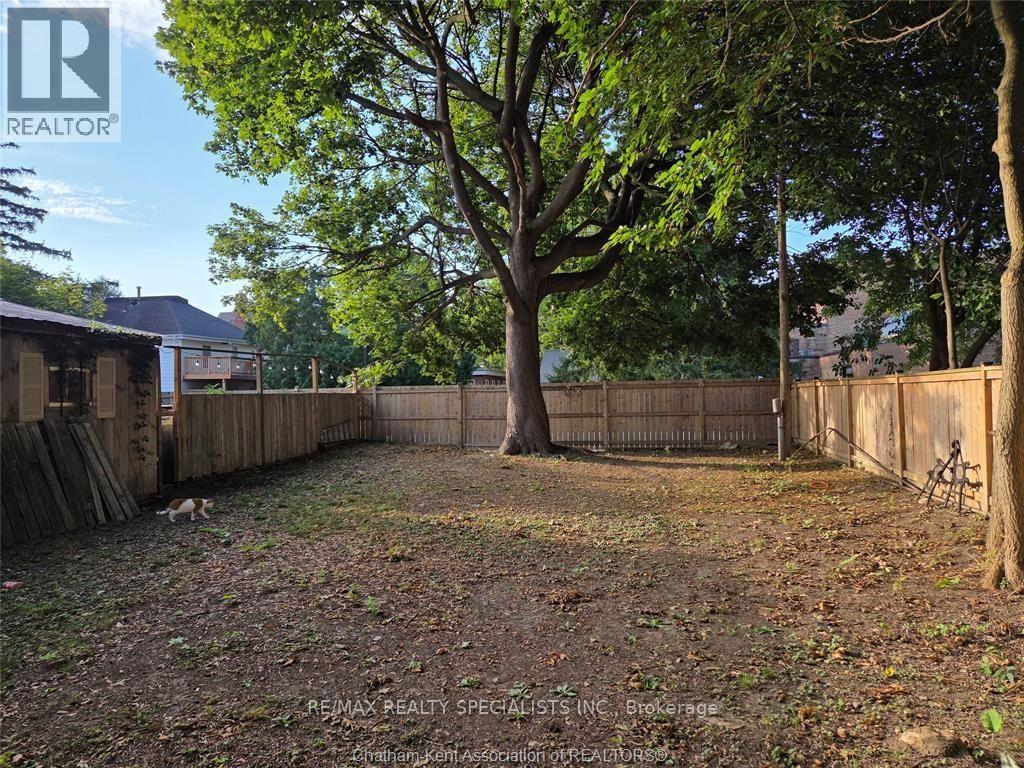 Photo 7 of 24 Stanley Avenue, Chatham-Kent — HOMEH