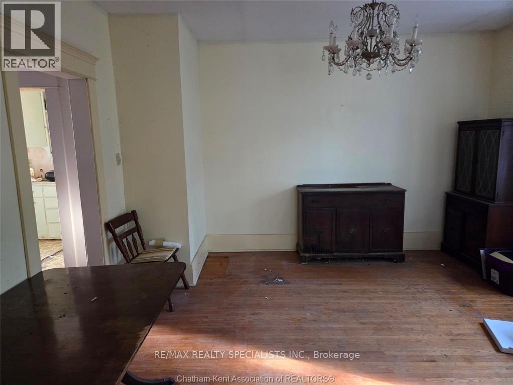 Photo 13 of 24 Stanley Avenue, Chatham-Kent — HOMEH