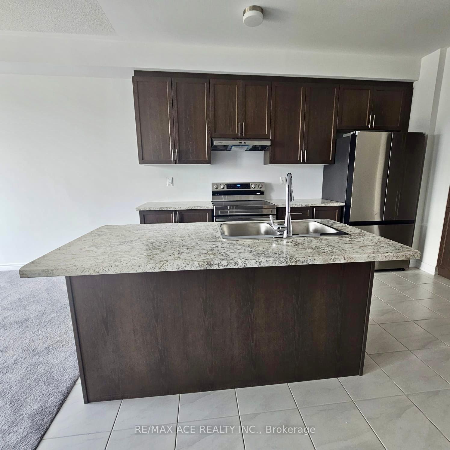 Photo 8 of 2026 Verne Bowen Street, Oshawa, Kedron — HOMEH