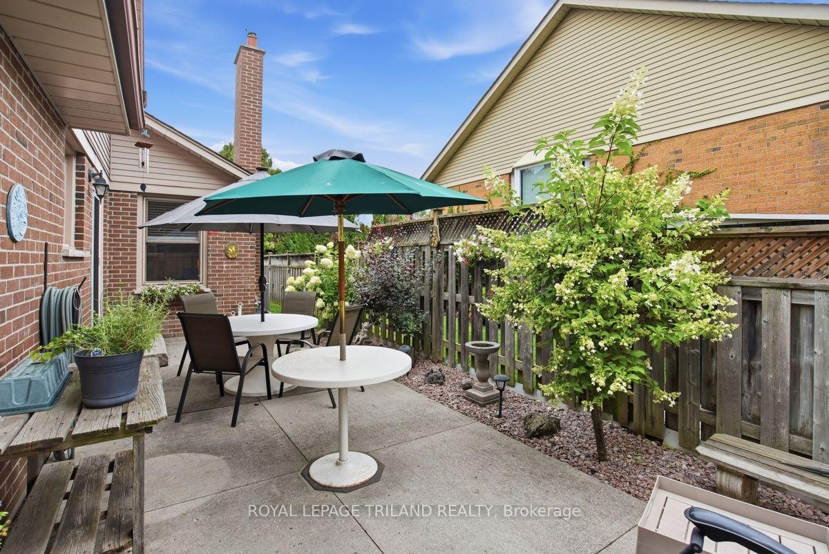 Photo 44 of 7 Glenview Crescent, London, North H — HOMEH