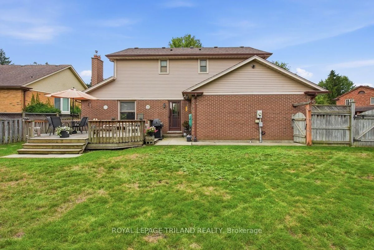 Photo 50 of 7 Glenview Crescent, London, North H — HOMEH