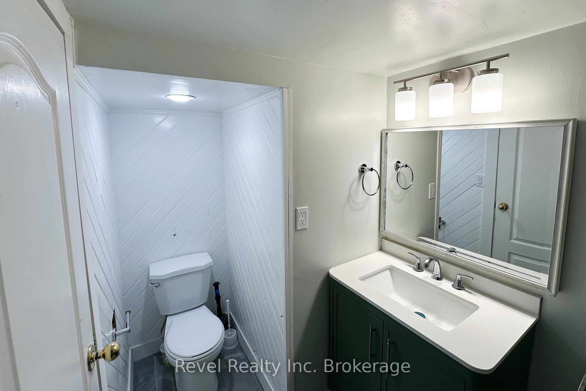 Photo 15 of 60 Sherryl Crescent, North Bay, College Heights — HOMEH