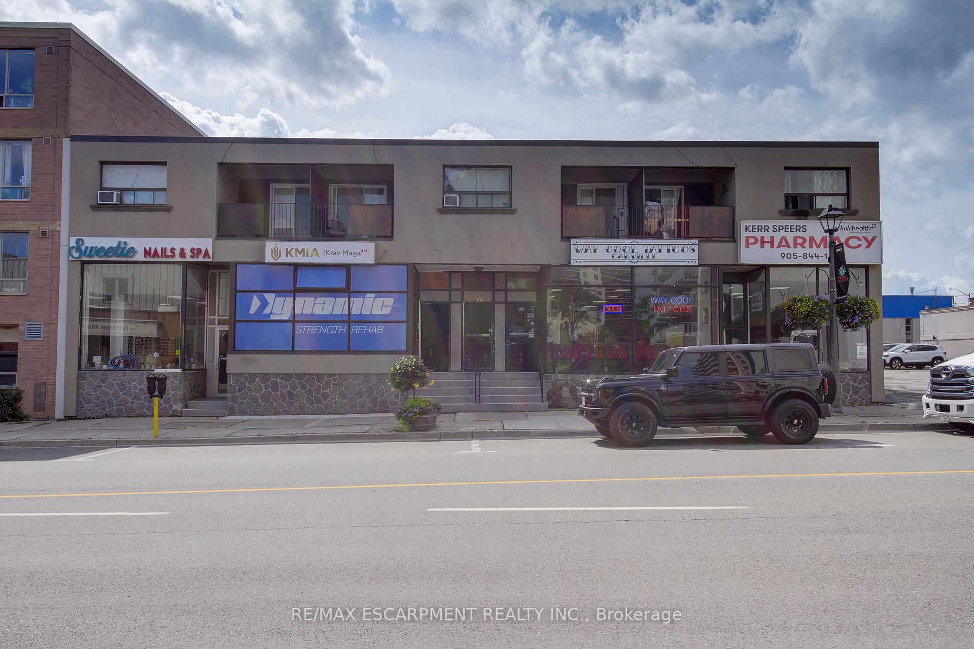 Photo of Unit 9, 492 Kerr Street