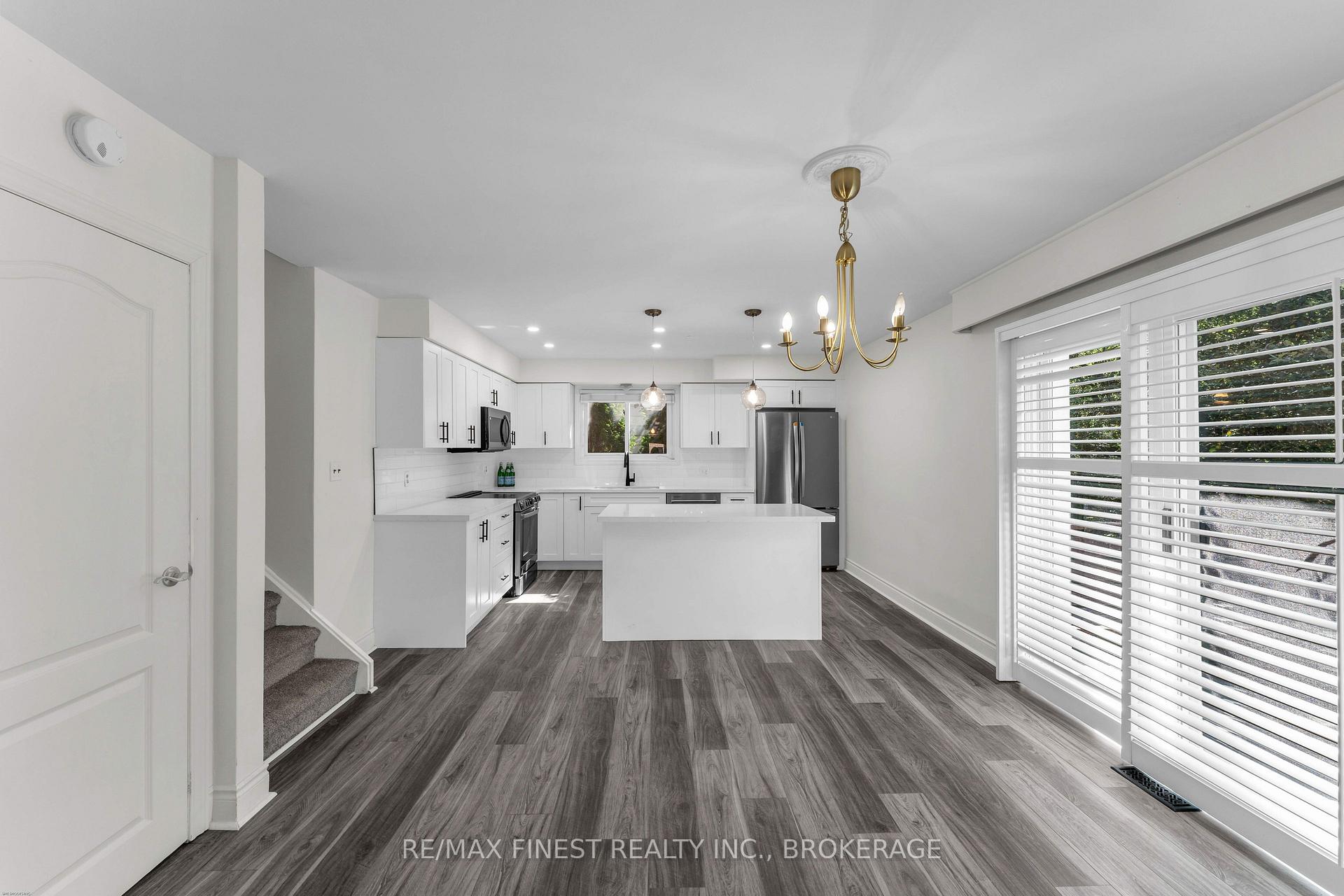 Photo 14 of 60 Sherwood Drive, Kingston, West of Sir John A. Blvd — HOMEH