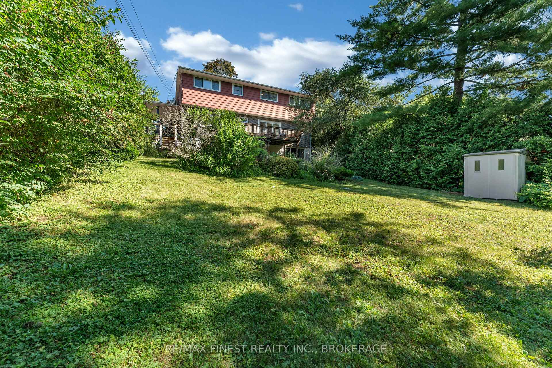 Photo 36 of 60 Sherwood Drive, Kingston, West of Sir John A. Blvd — HOMEH