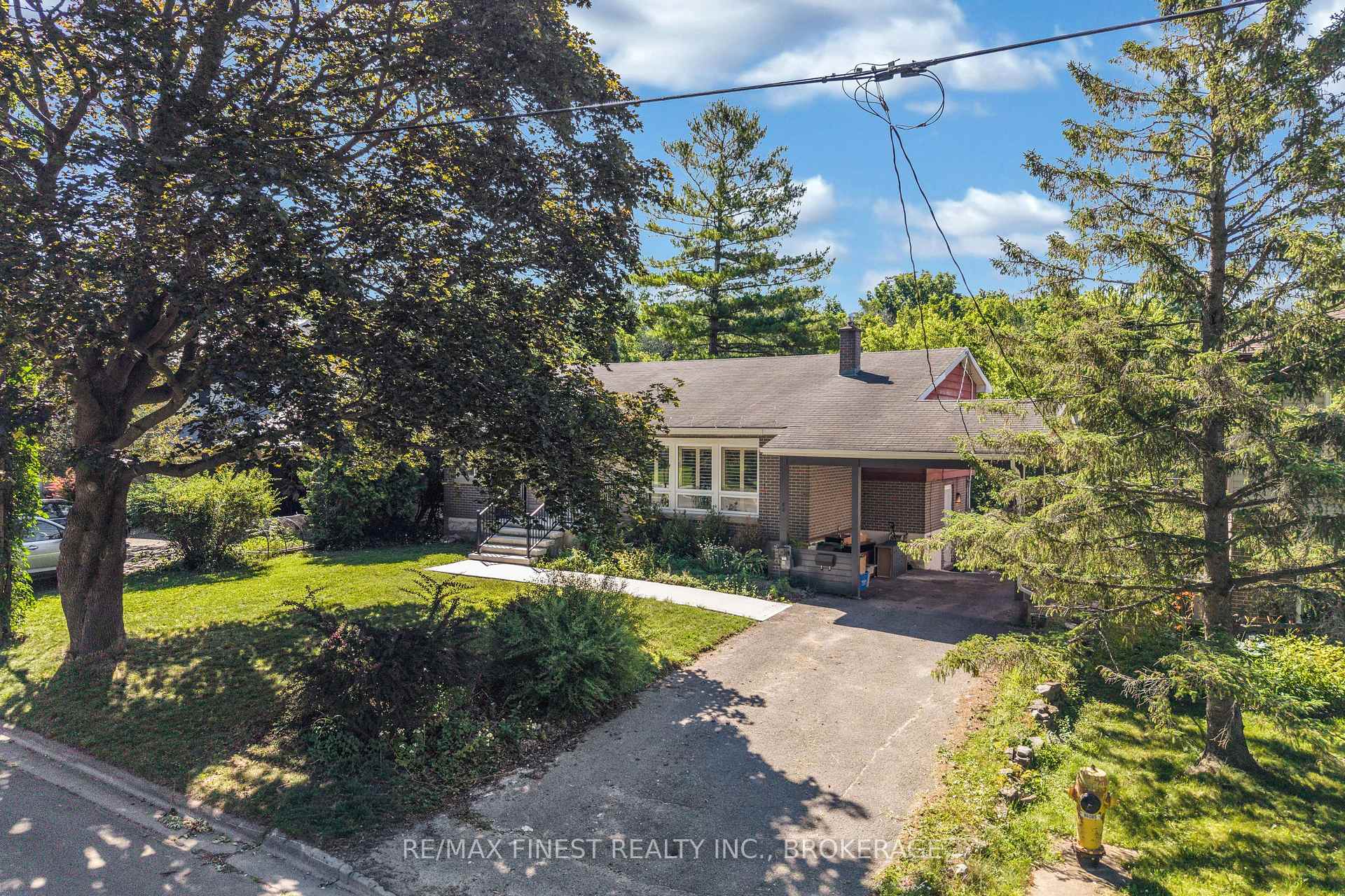 Photo 42 of 60 Sherwood Drive, Kingston, West of Sir John A. Blvd — HOMEH