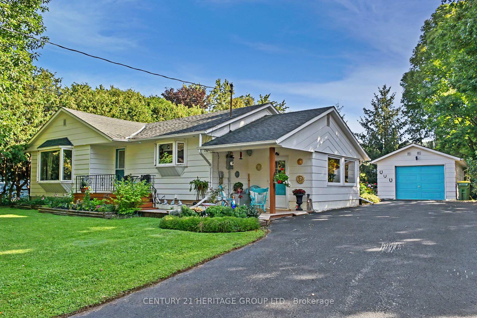 Photo of 235345 Grey Road 13