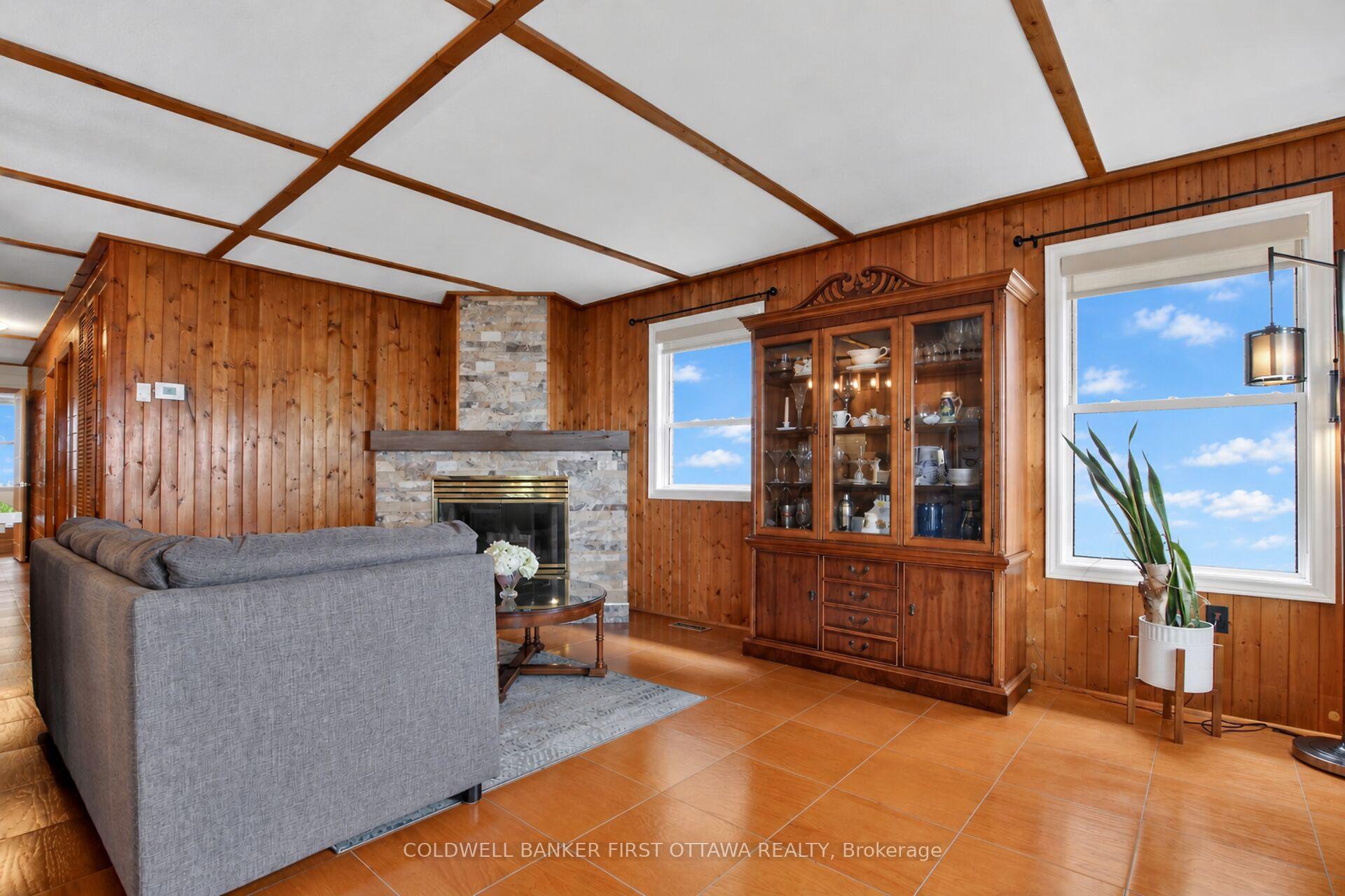 Photo 11 of 172 Richards Lane, Beckwith, Beckwith Twp — HOMEH