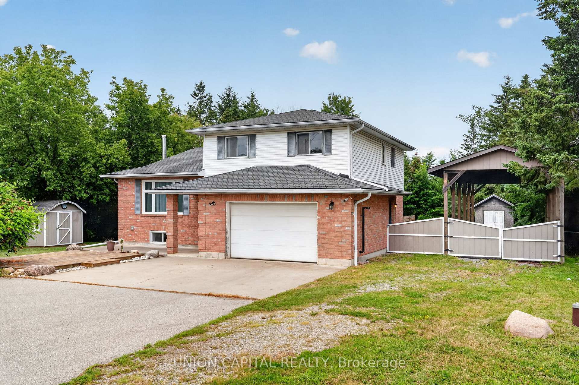 Photo of 3132 Ravenshoe Road