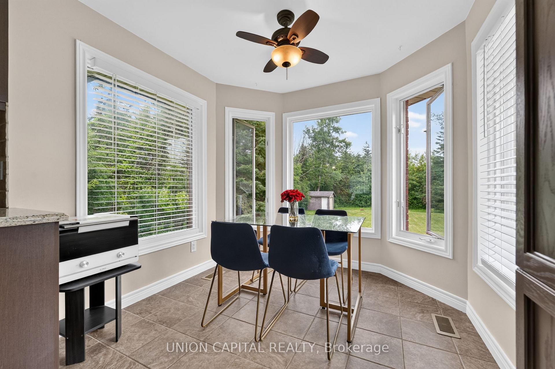 Photo 16 of 3132 Ravenshoe Road, Georgina, Belhaven — HOMEH