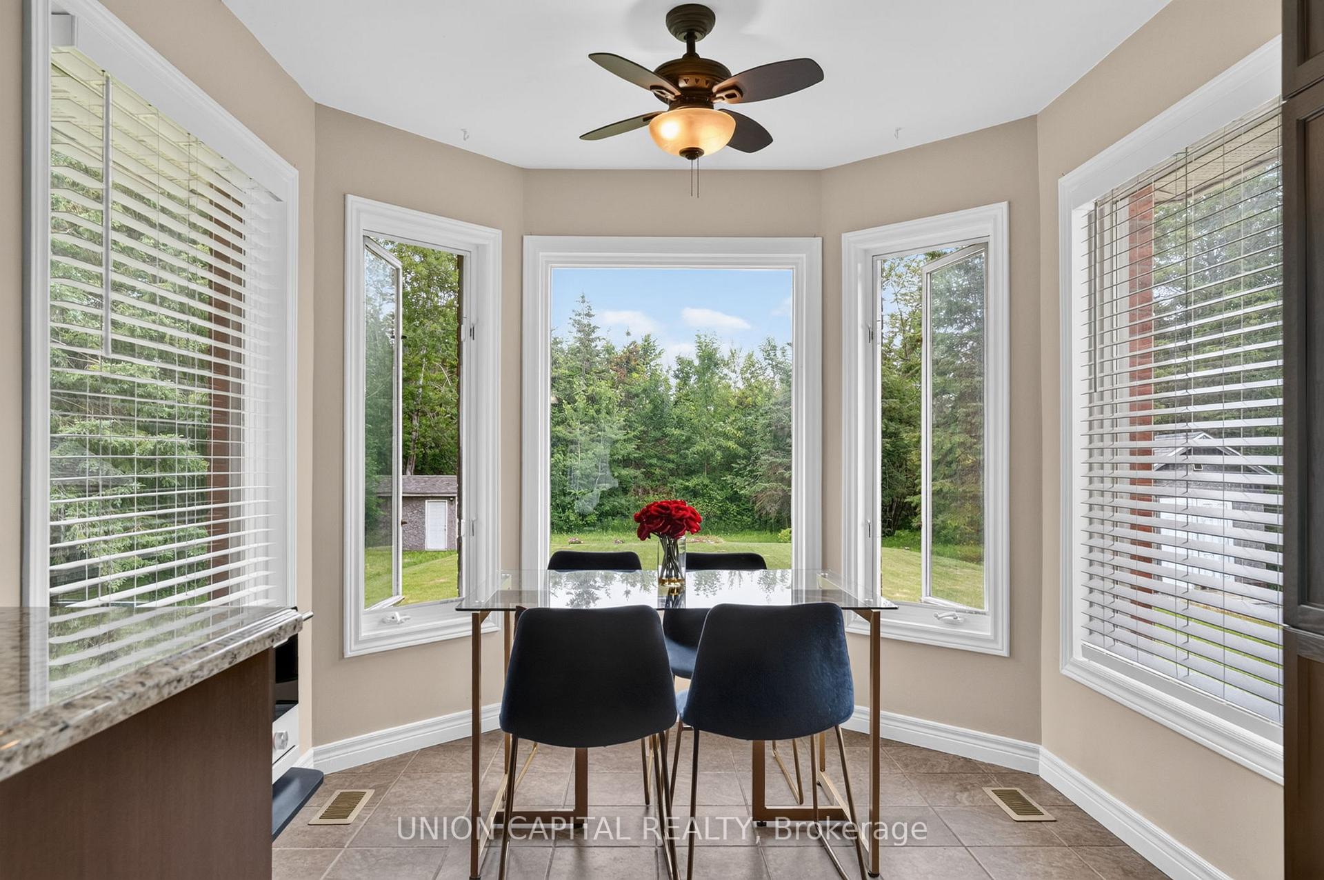 Photo 17 of 3132 Ravenshoe Road, Georgina, Belhaven — HOMEH
