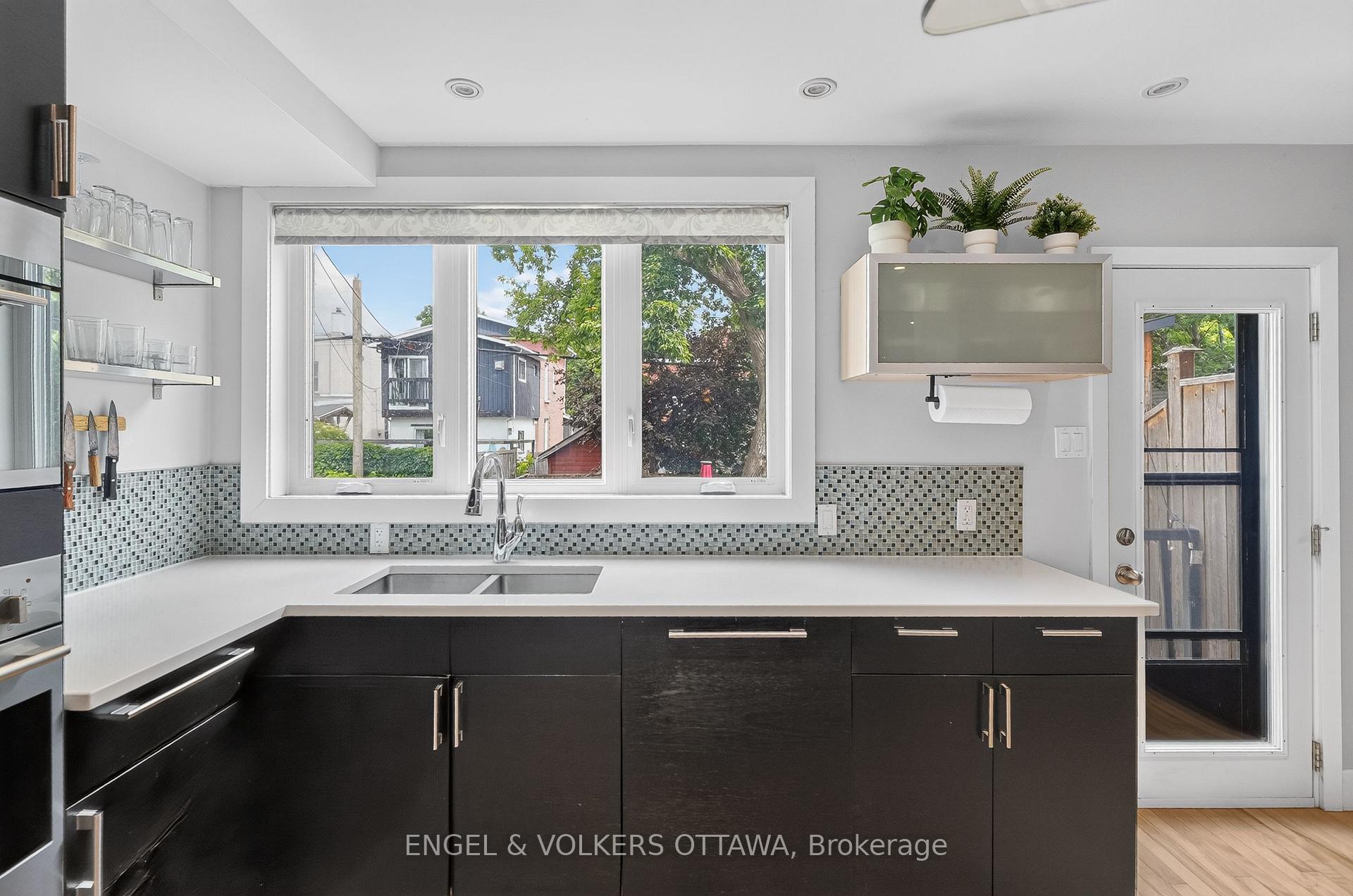 Photo 12 of 309 Flora Street, Ottawa, Ottawa Centre — HOMEH