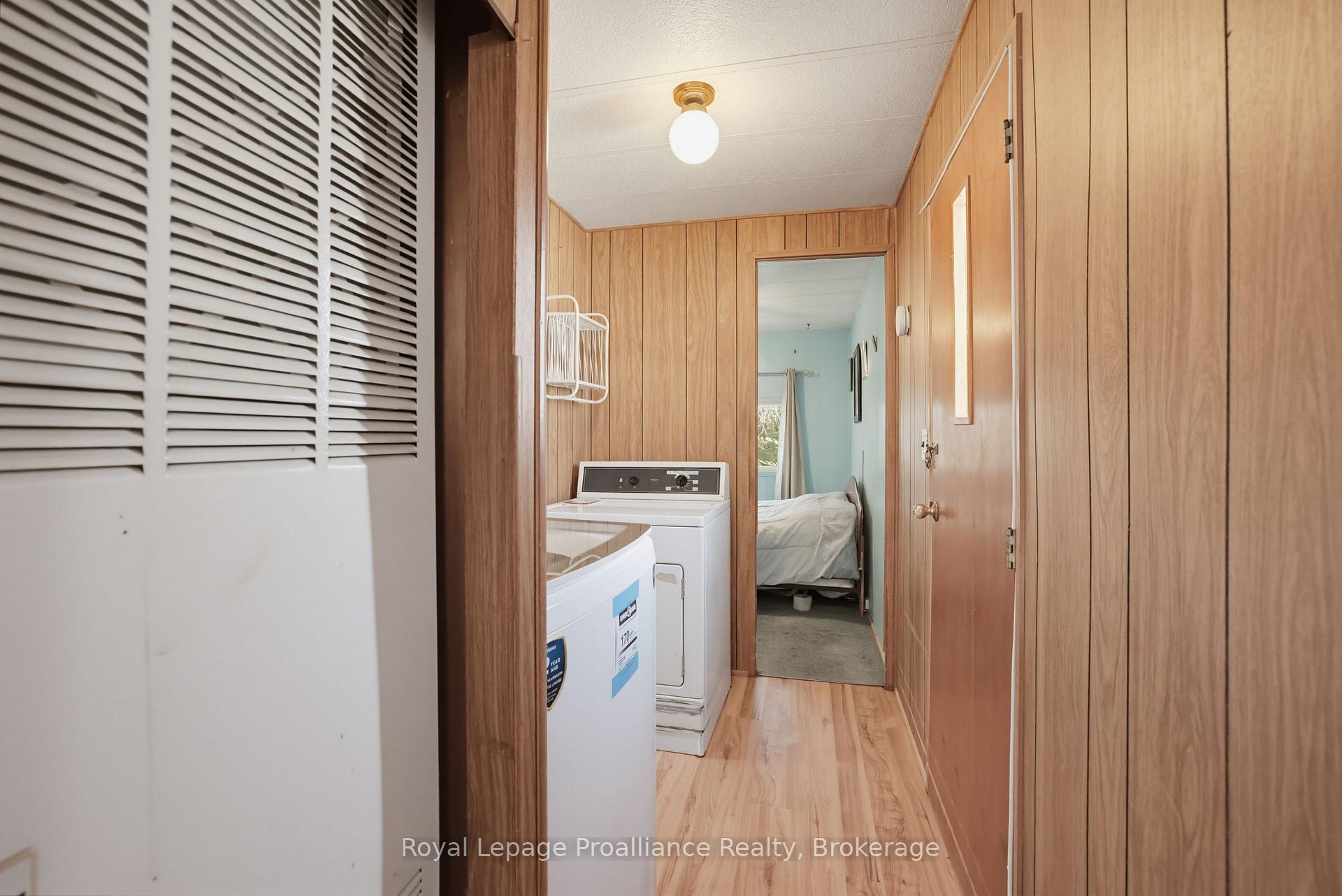 Photo 18 of 5 Kenneth Boulevard, Quinte West, Sidney Ward — HOMEH