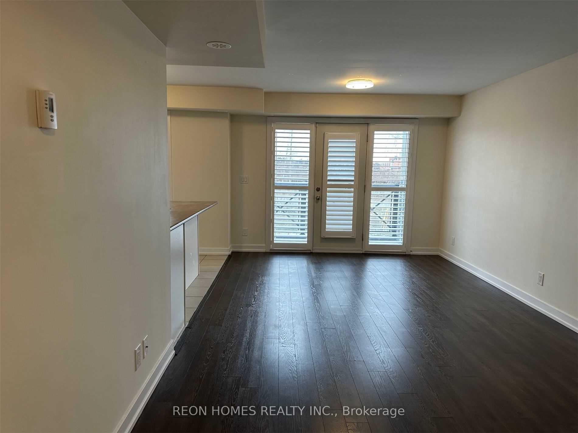 Photo 4 of Unit 315, 20 Dunsheath Way, Markham, Cornell — HOMEH