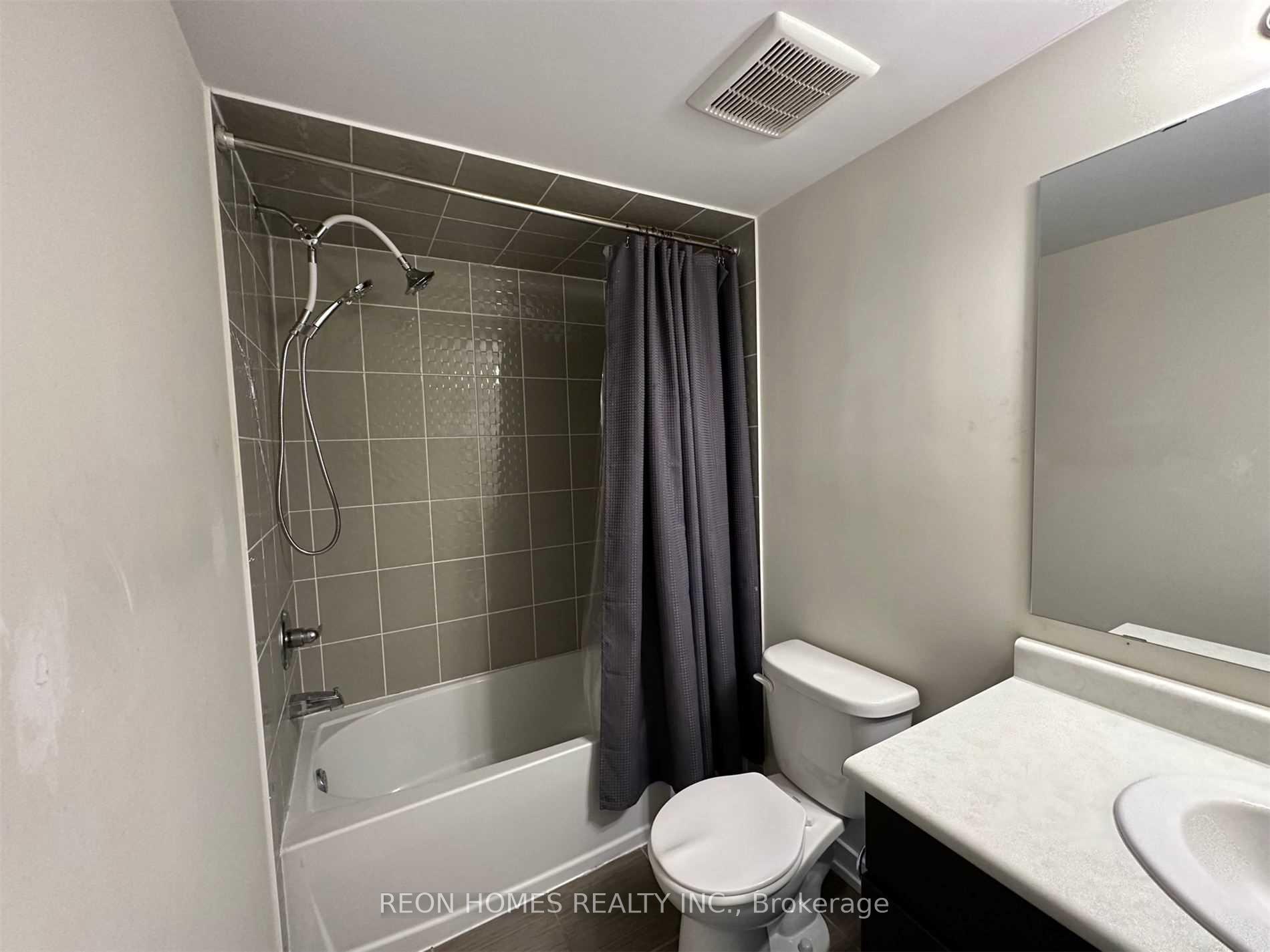Photo 17 of Unit 315, 20 Dunsheath Way, Markham, Cornell — HOMEH