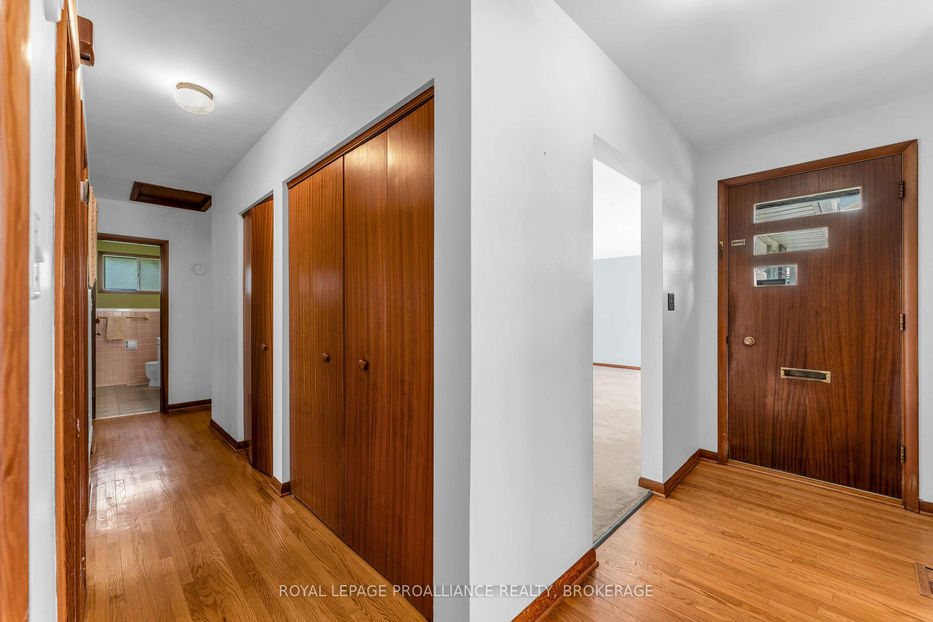 Photo 6 of 421 Windward Place, Kingston, City SouthWest — HOMEH
