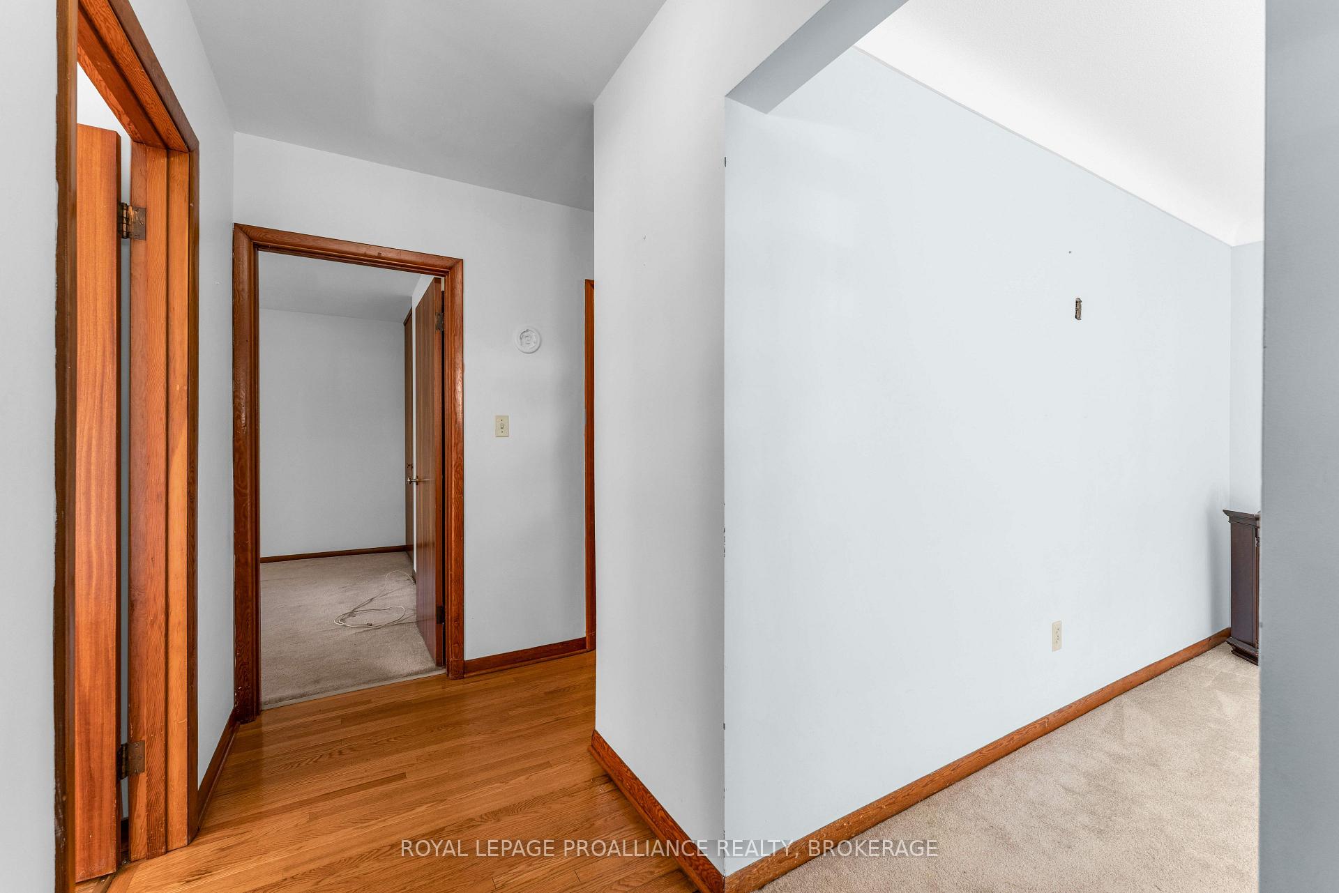 Photo 7 of 421 Windward Place, Kingston, City SouthWest — HOMEH