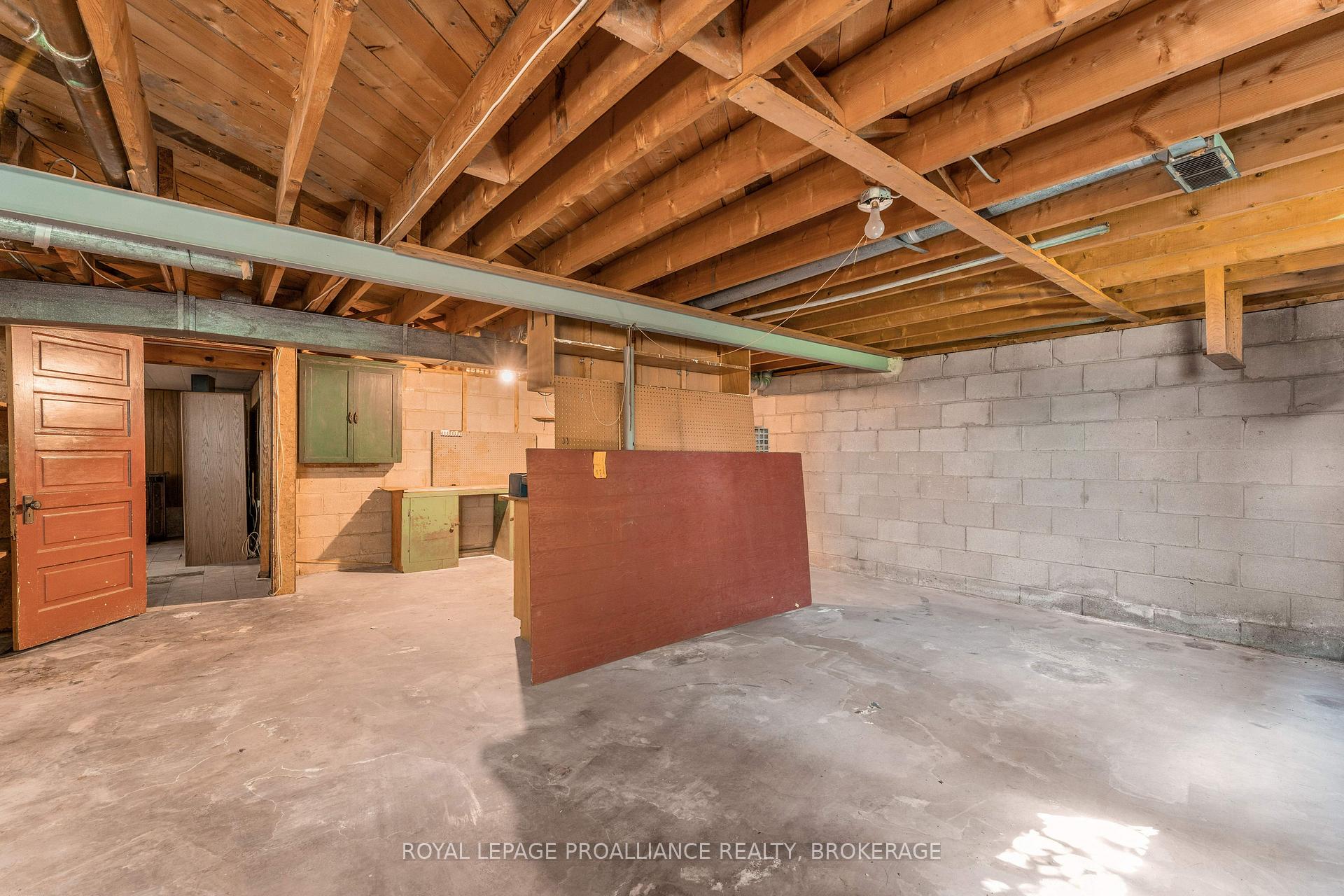 Photo 30 of 421 Windward Place, Kingston, City SouthWest — HOMEH
