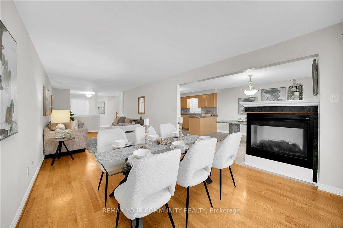 Photo 13 of 129 Colombo Crescent, Vaughan, Maple — HOMEH