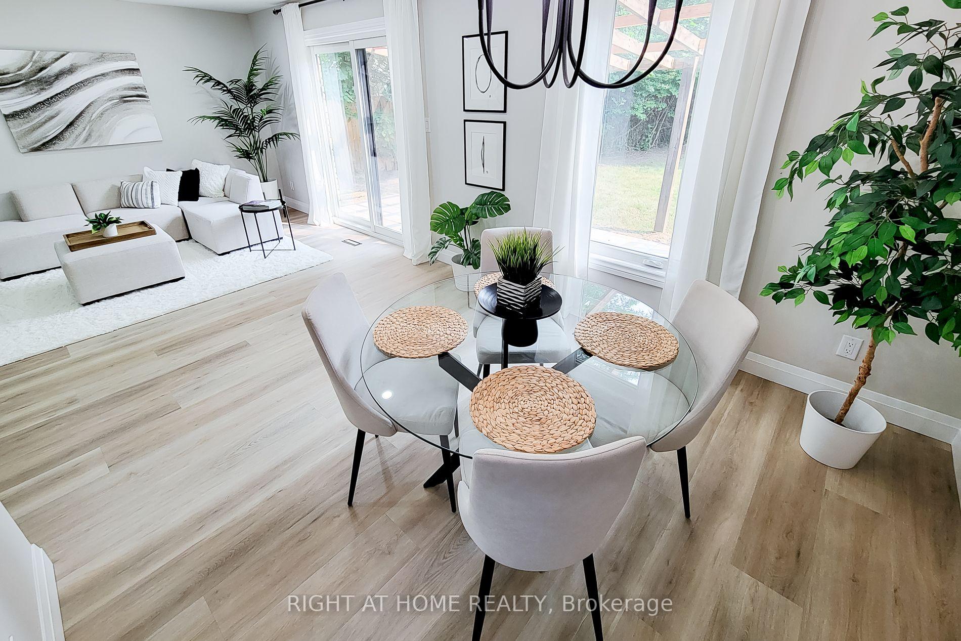 Photo 5 of 3574 Autumnleaf Crescent, Mississauga, Erin Mills — HOMEH