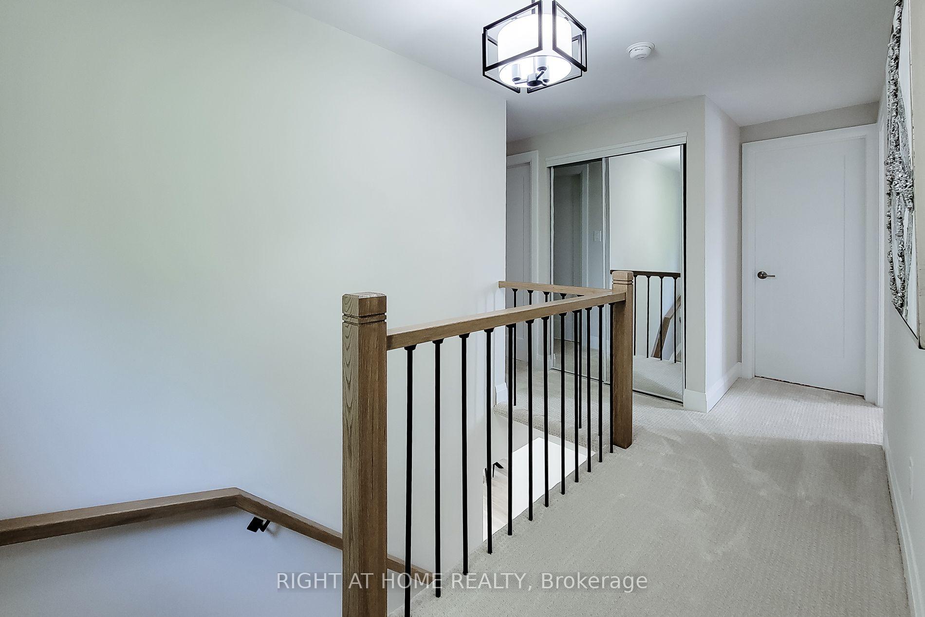 Photo 12 of 3574 Autumnleaf Crescent, Mississauga, Erin Mills — HOMEH