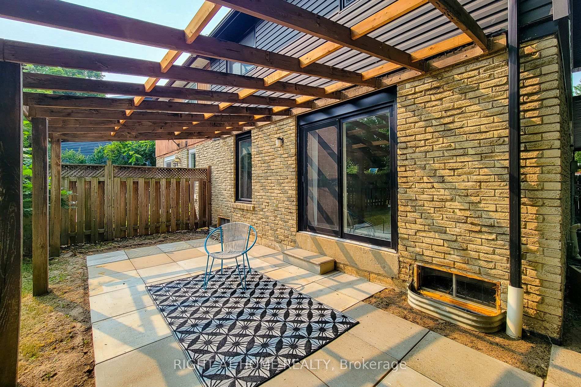 Photo 28 of 3574 Autumnleaf Crescent, Mississauga, Erin Mills — HOMEH