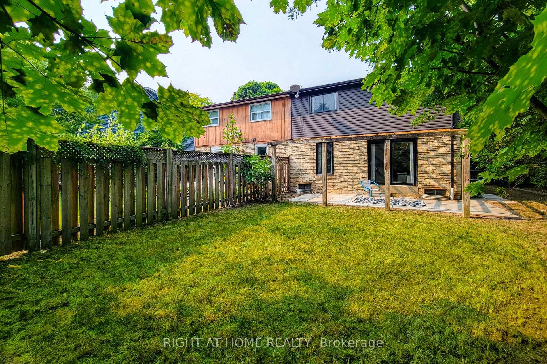Photo 31 of 3574 Autumnleaf Crescent, Mississauga, Erin Mills — HOMEH