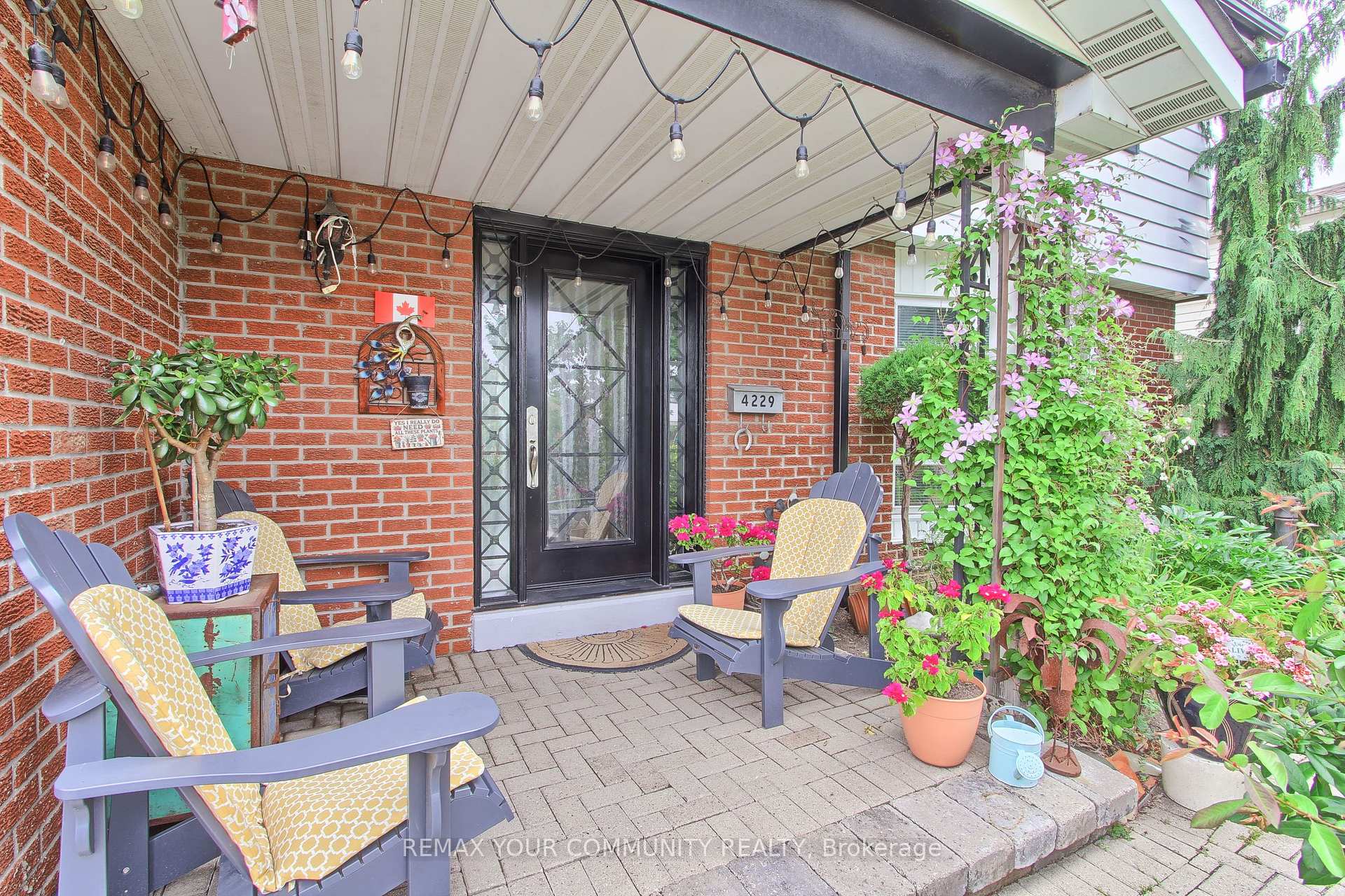 Photo 5 of 4229 Brandon Gate Drive, Mississauga, Malton — HOMEH