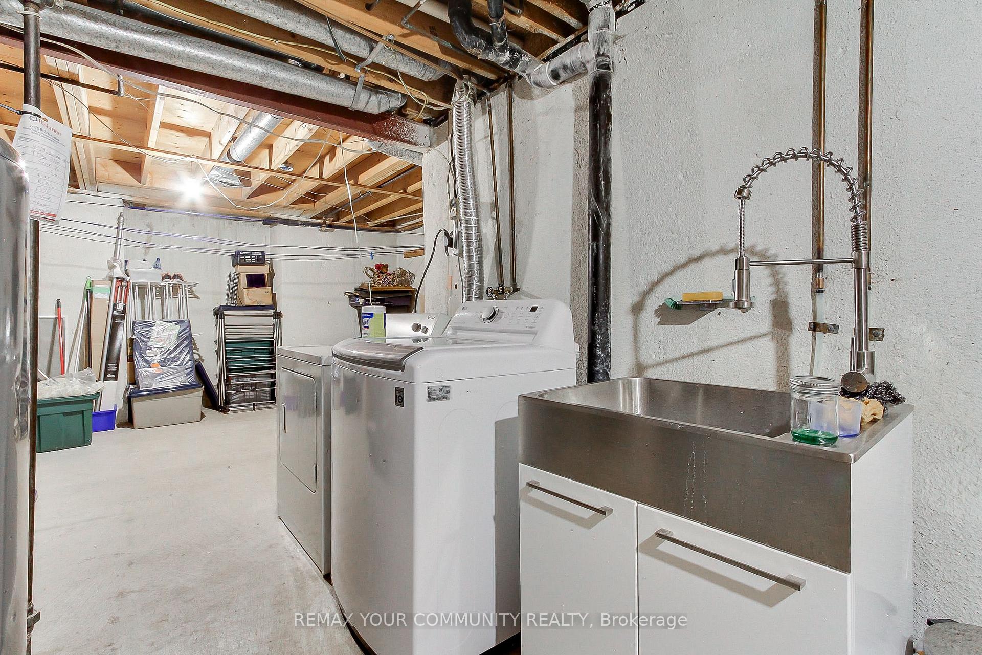 Photo 27 of 4229 Brandon Gate Drive, Mississauga, Malton — HOMEH