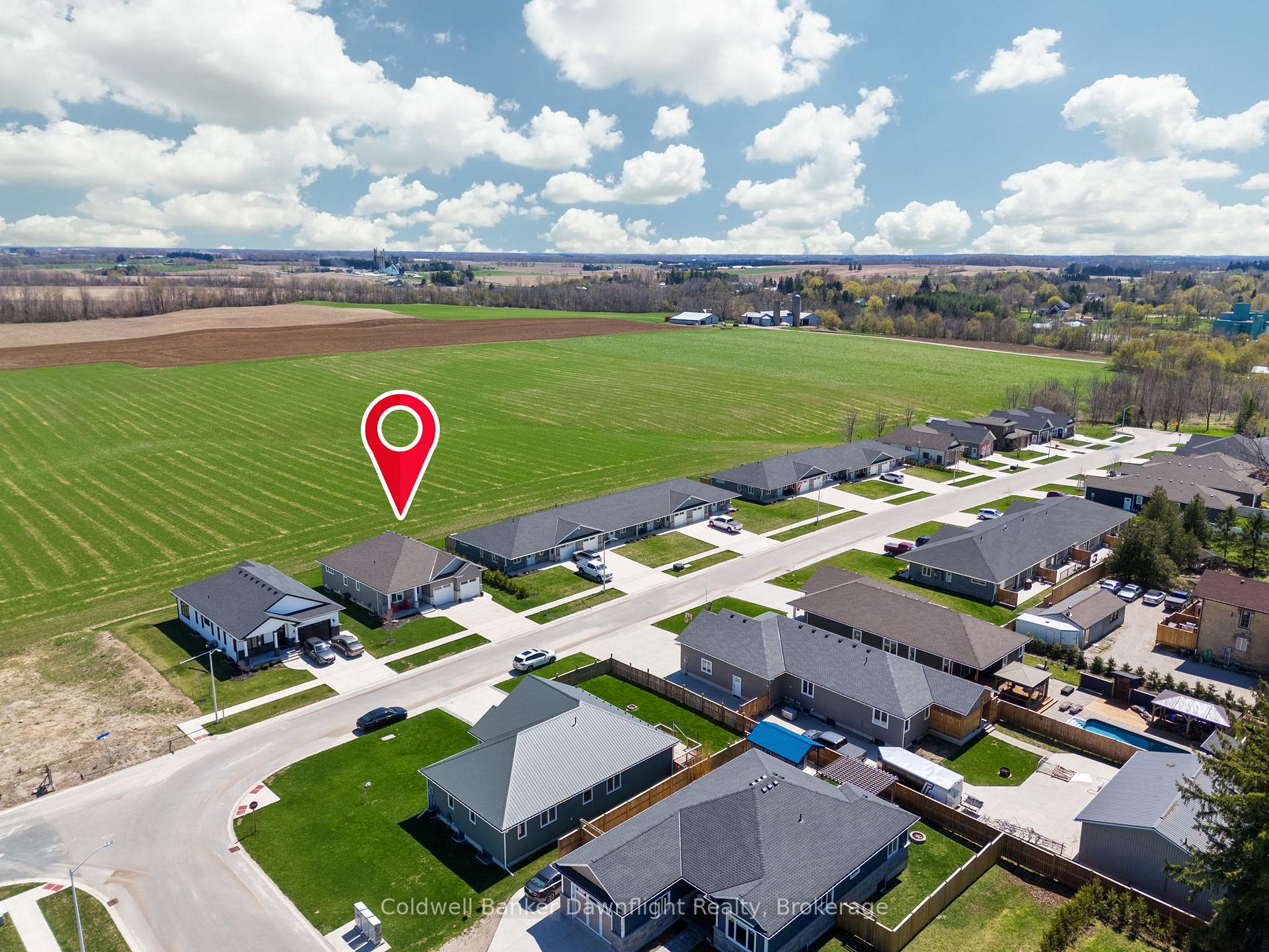 Photo 4 of 714 Gloria Street, North Huron, Blyth — HOMEH