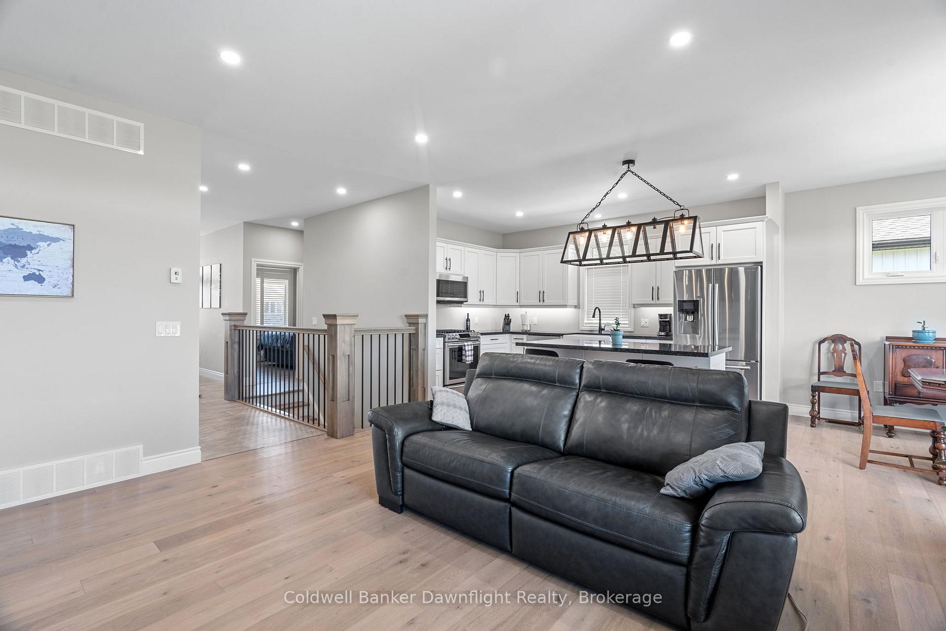 Photo 8 of 714 Gloria Street, North Huron, Blyth — HOMEH