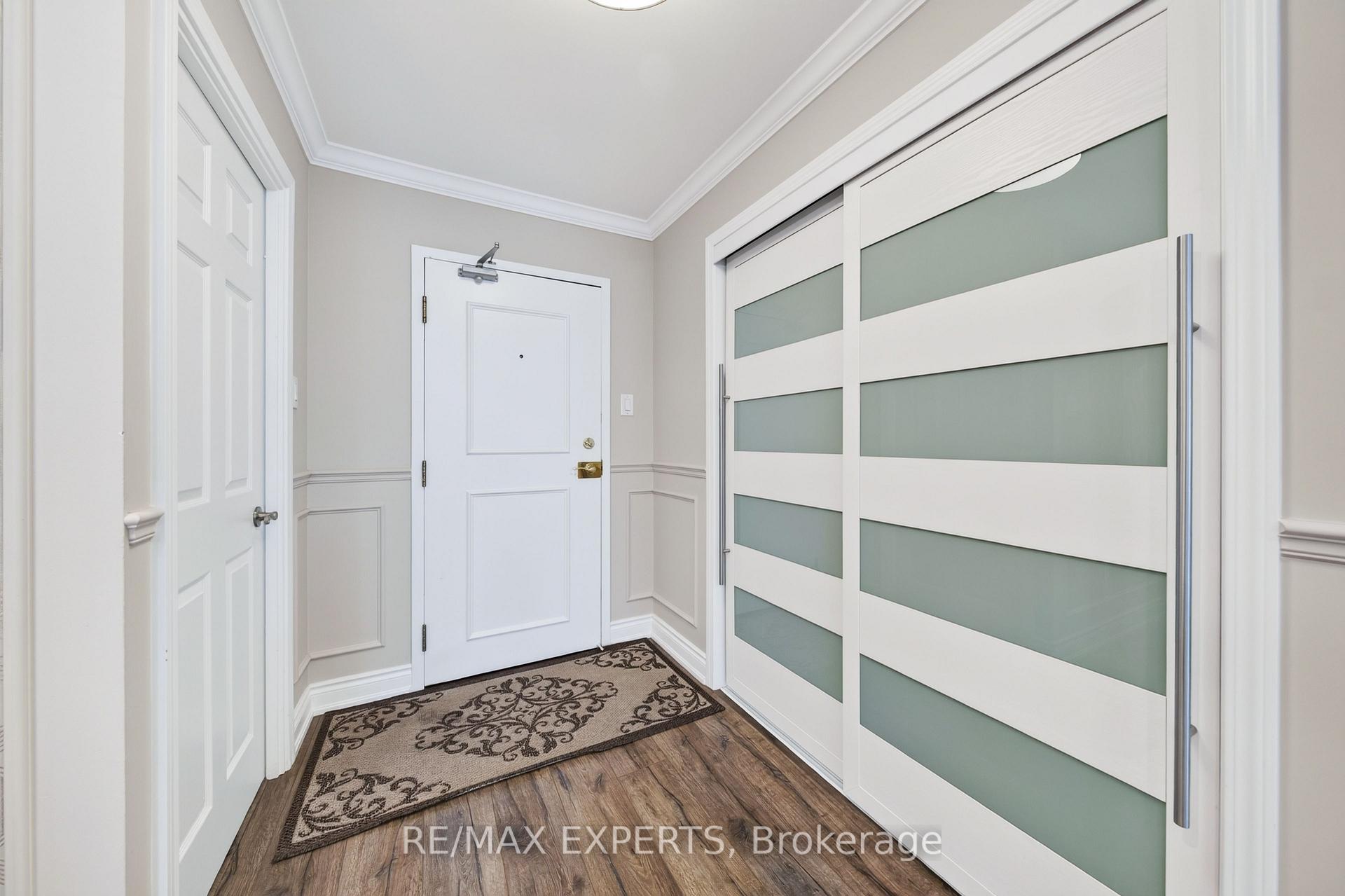 Photo 7 of Unit Ph01, 30 Harding Boulevard W, Richmond Hill, North Richvale — HOMEH
