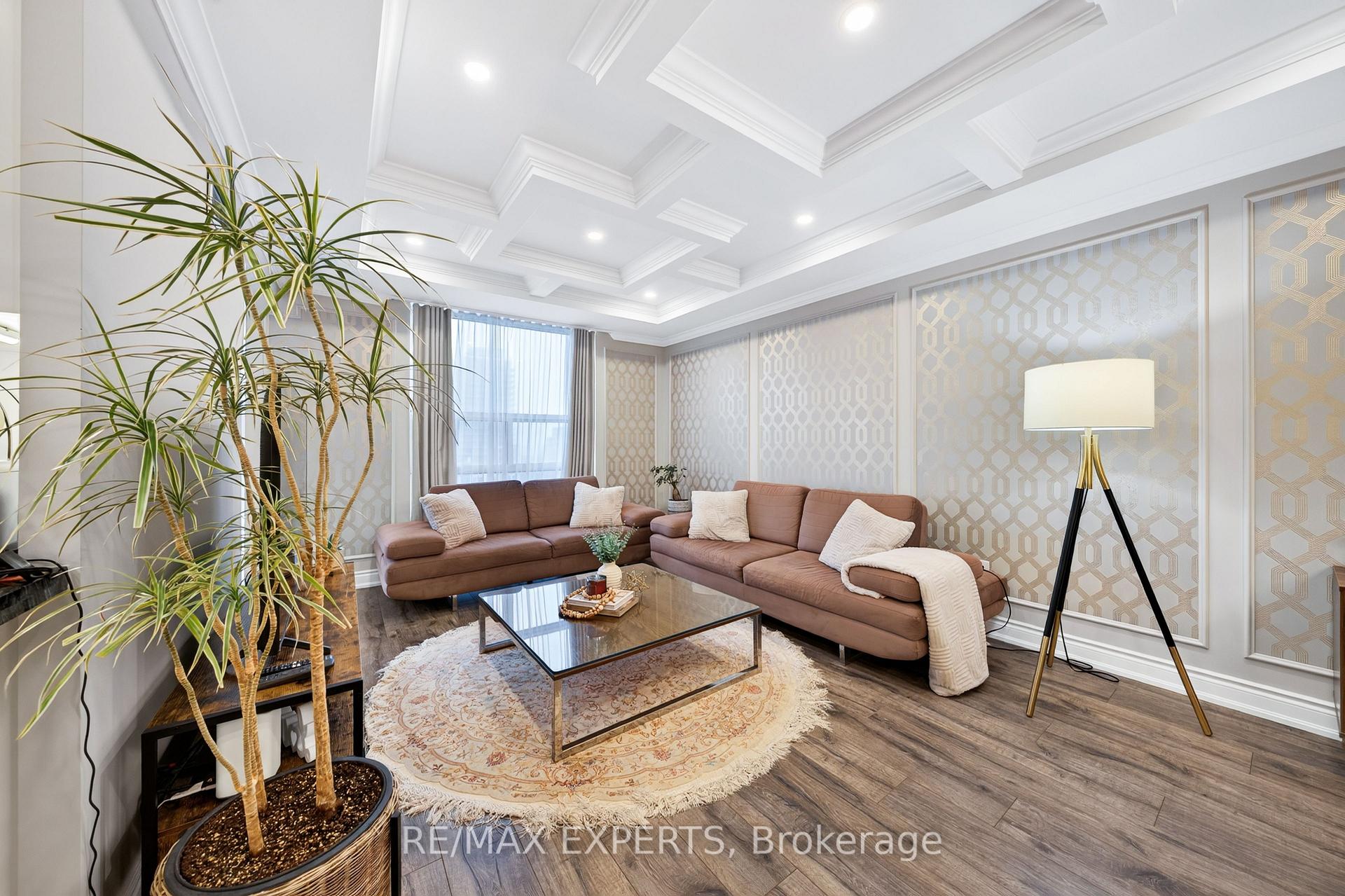 Photo 11 of Unit Ph01, 30 Harding Boulevard W, Richmond Hill, North Richvale — HOMEH