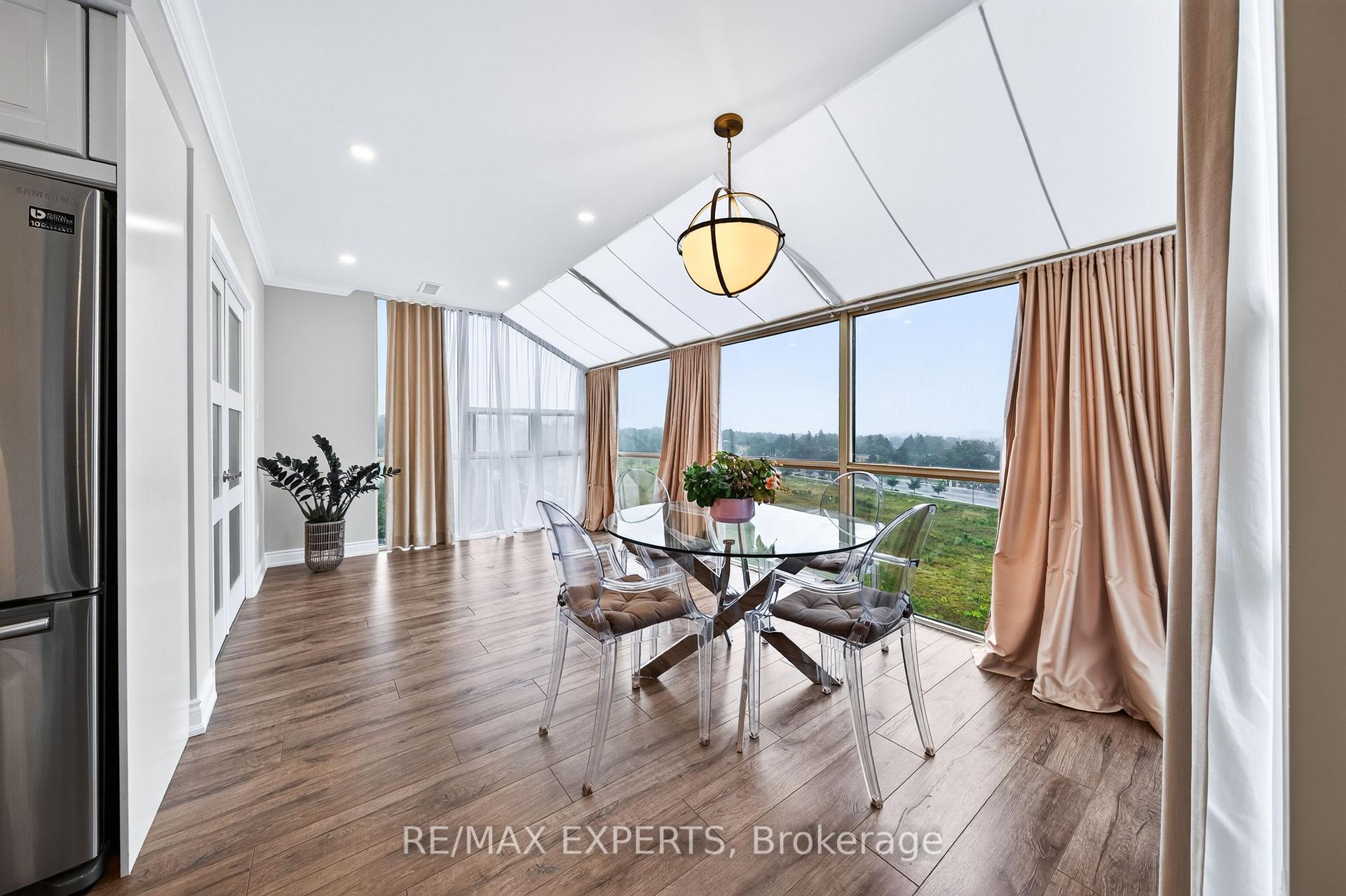 Photo 15 of Unit Ph01, 30 Harding Boulevard W, Richmond Hill, North Richvale — HOMEH