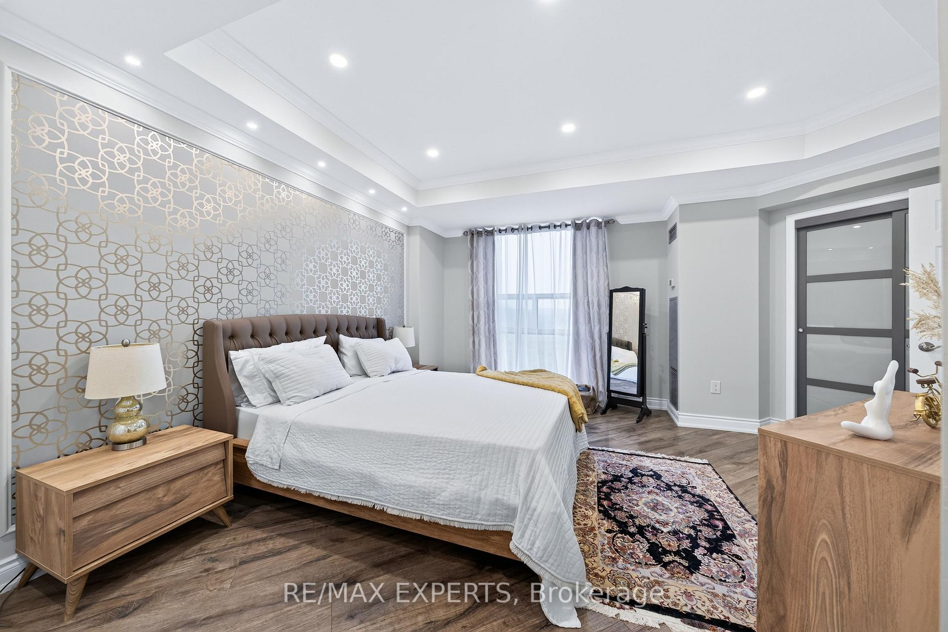 Photo 26 of Unit Ph01, 30 Harding Boulevard W, Richmond Hill, North Richvale — HOMEH