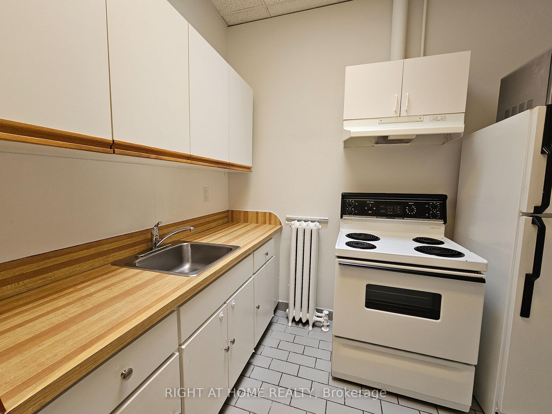 Photo 1 of Unit 6, 516 Yonge Street, Toronto, Church-Yonge Corridor — HOMEH