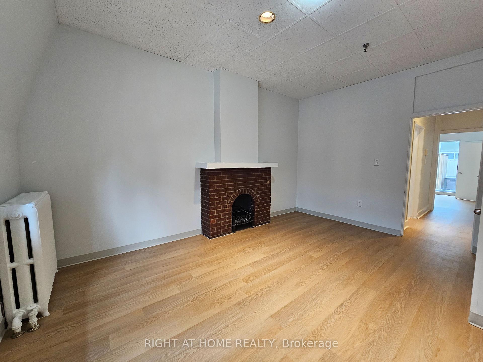 Photo 11 of Unit 6, 516 Yonge Street, Toronto, Church-Yonge Corridor — HOMEH