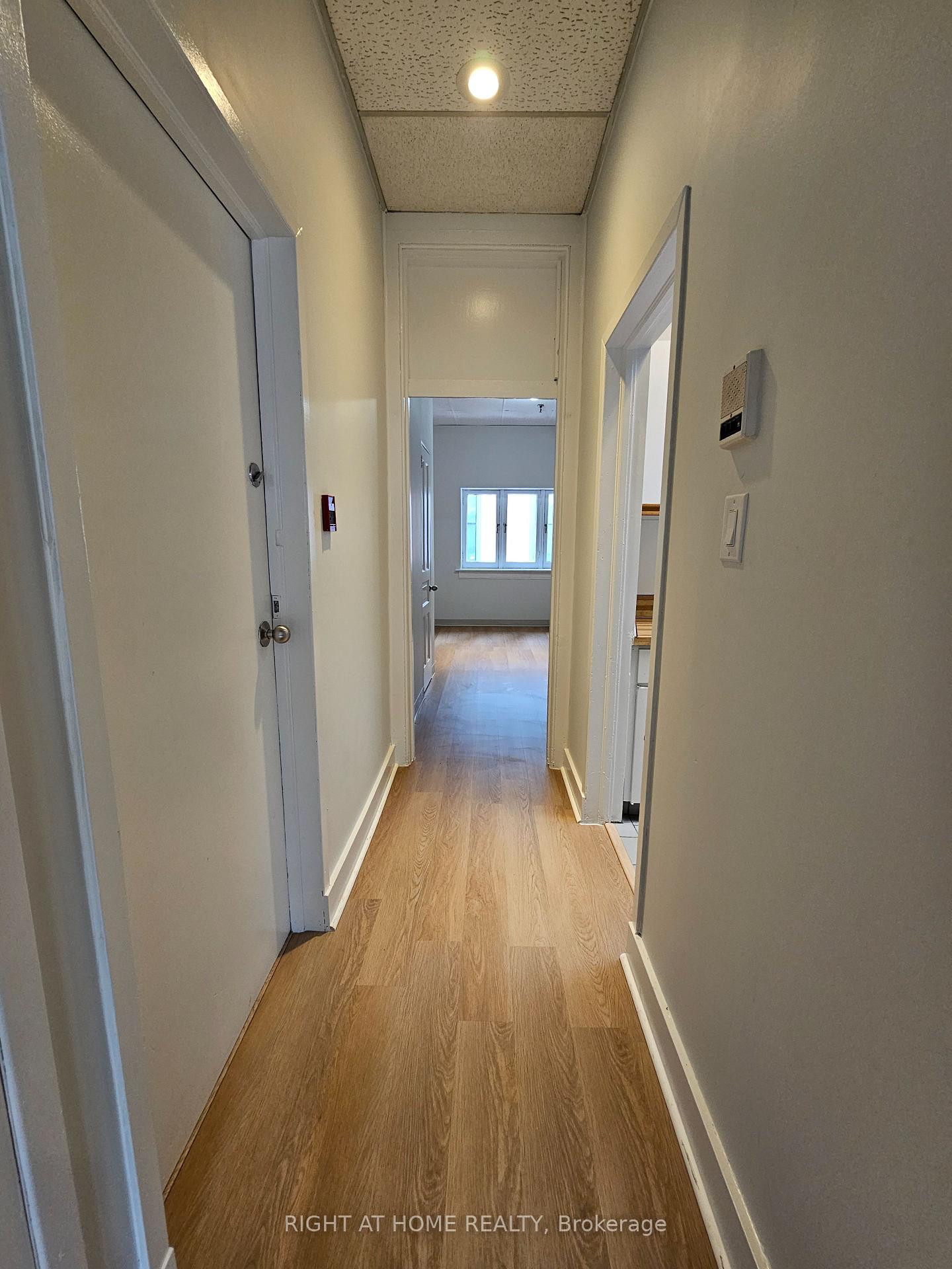 Photo 14 of Unit 6, 516 Yonge Street, Toronto, Church-Yonge Corridor — HOMEH