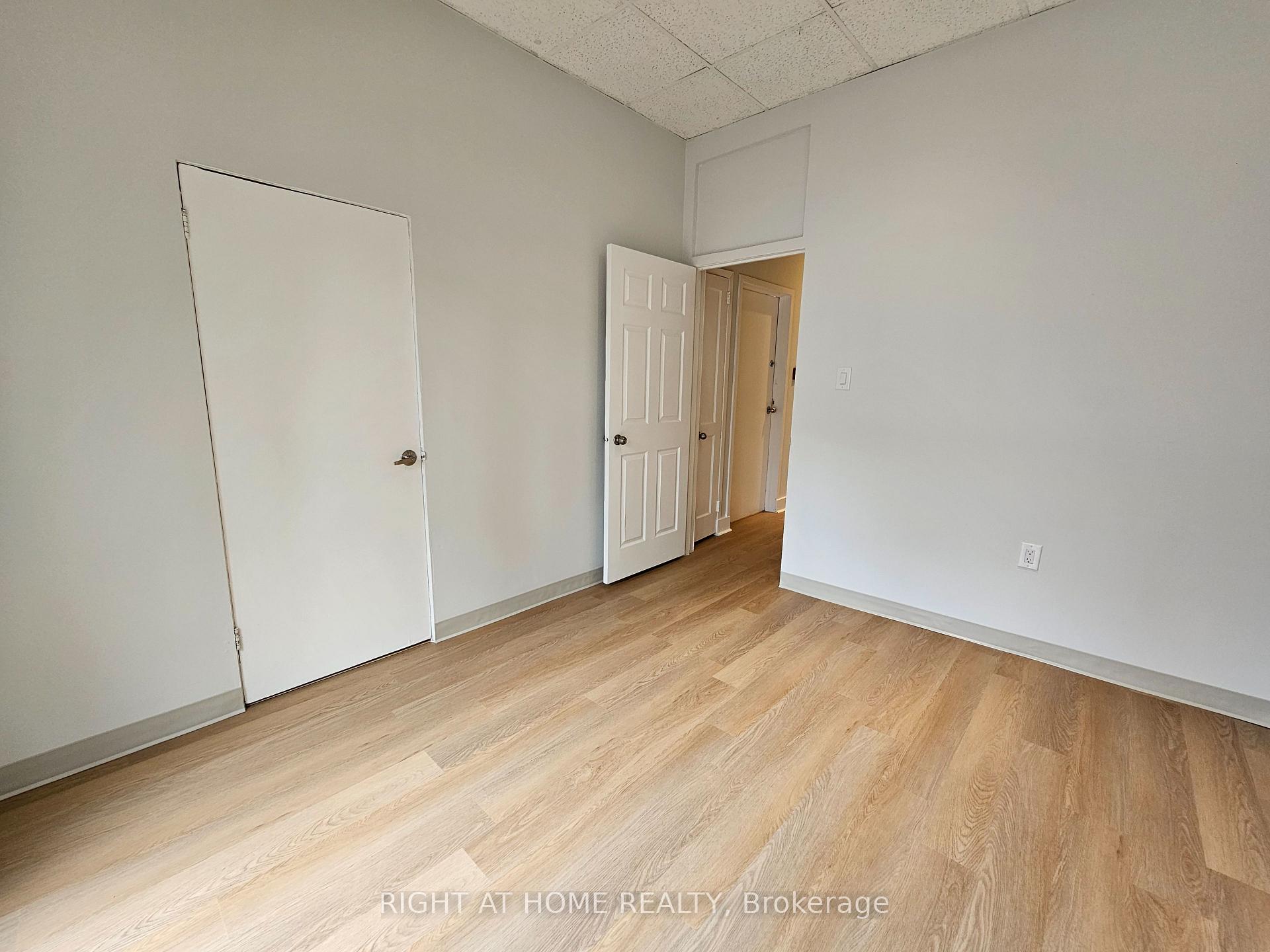 Photo 19 of Unit 6, 516 Yonge Street, Toronto, Church-Yonge Corridor — HOMEH