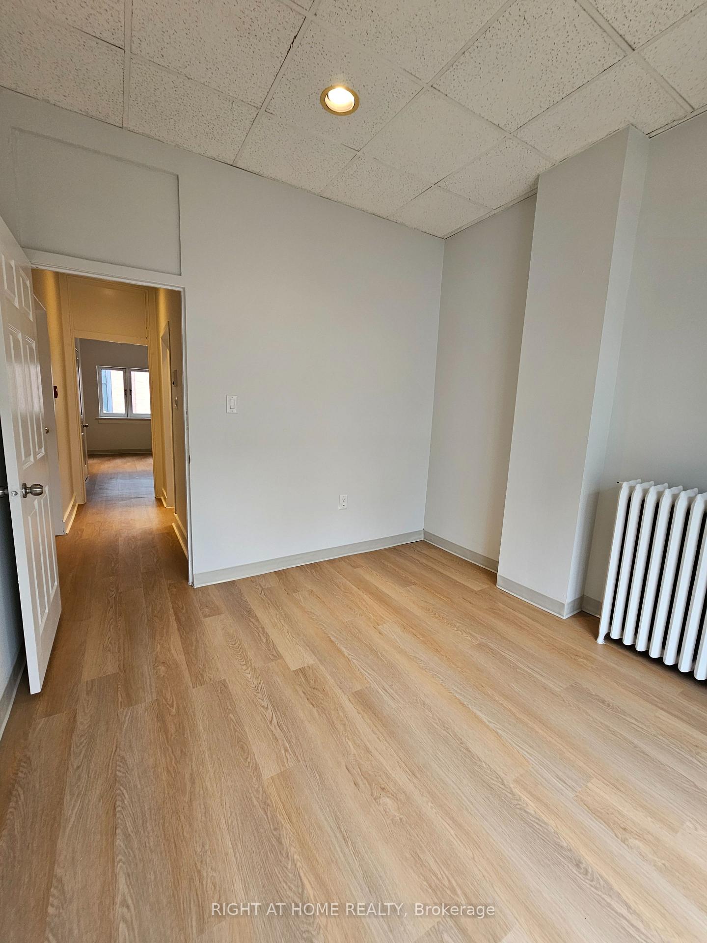 Photo 20 of Unit 6, 516 Yonge Street, Toronto, Church-Yonge Corridor — HOMEH