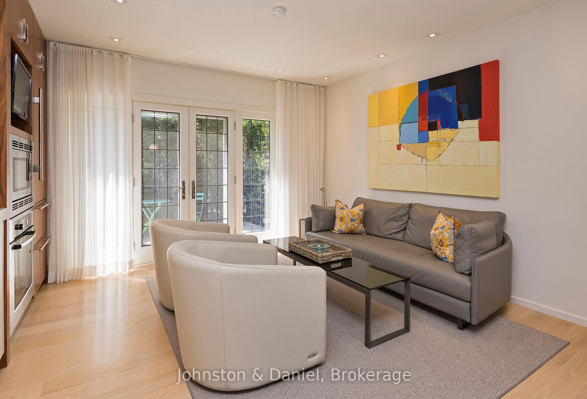 Photo 5 of Unit 400, 78 Roxborough Street E, Toronto, Rosedale-Moore Park — HOMEH