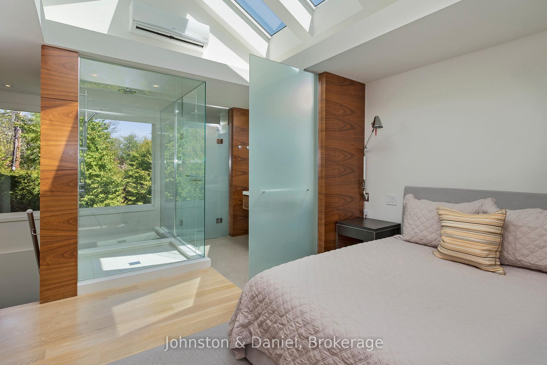 Photo 9 of Unit 400, 78 Roxborough Street E, Toronto, Rosedale-Moore Park — HOMEH