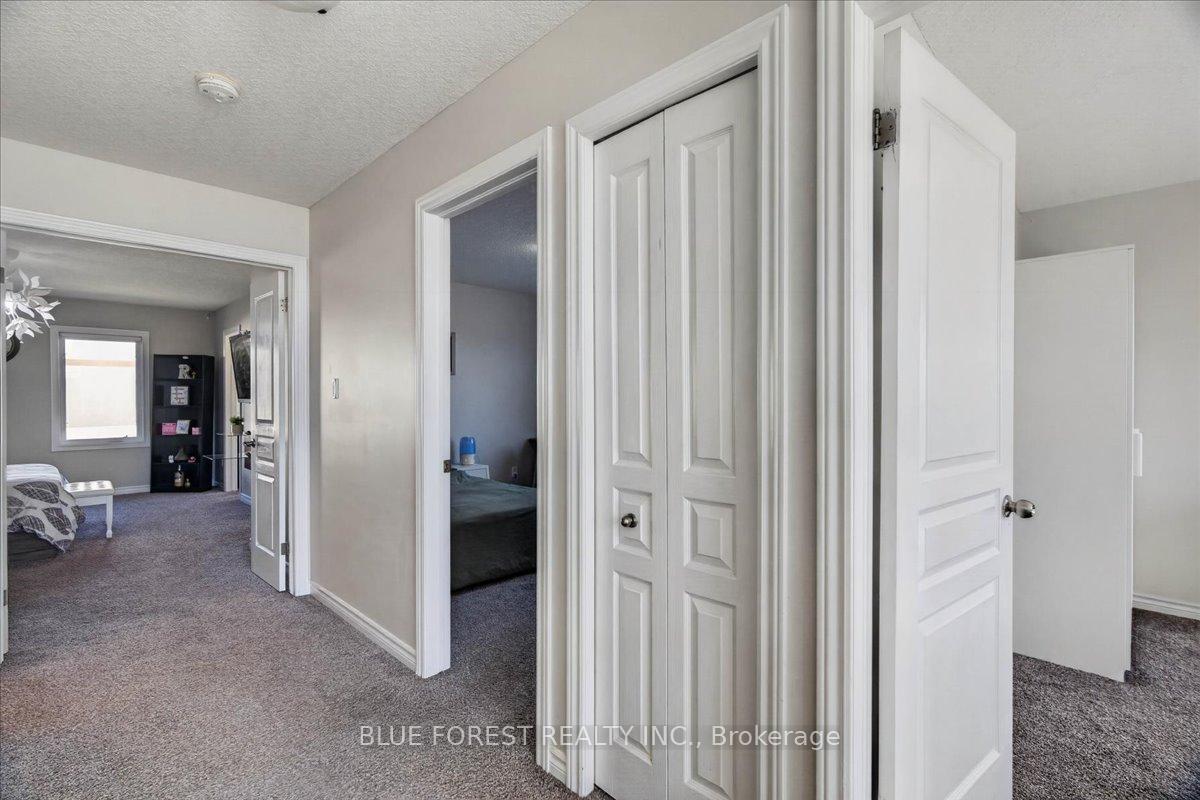 Photo 17 of 3317 Emily Carr Lane, London, South W — HOMEH